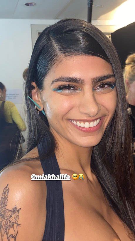 mia xxx photo|Mia Khalifa Pics, Photo Galleries & Nude Pictures 